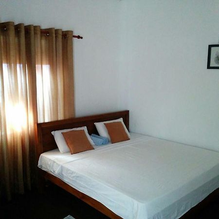 Villa Two Residence Dehiwala-Mount Lavinia Ngoại thất bức ảnh